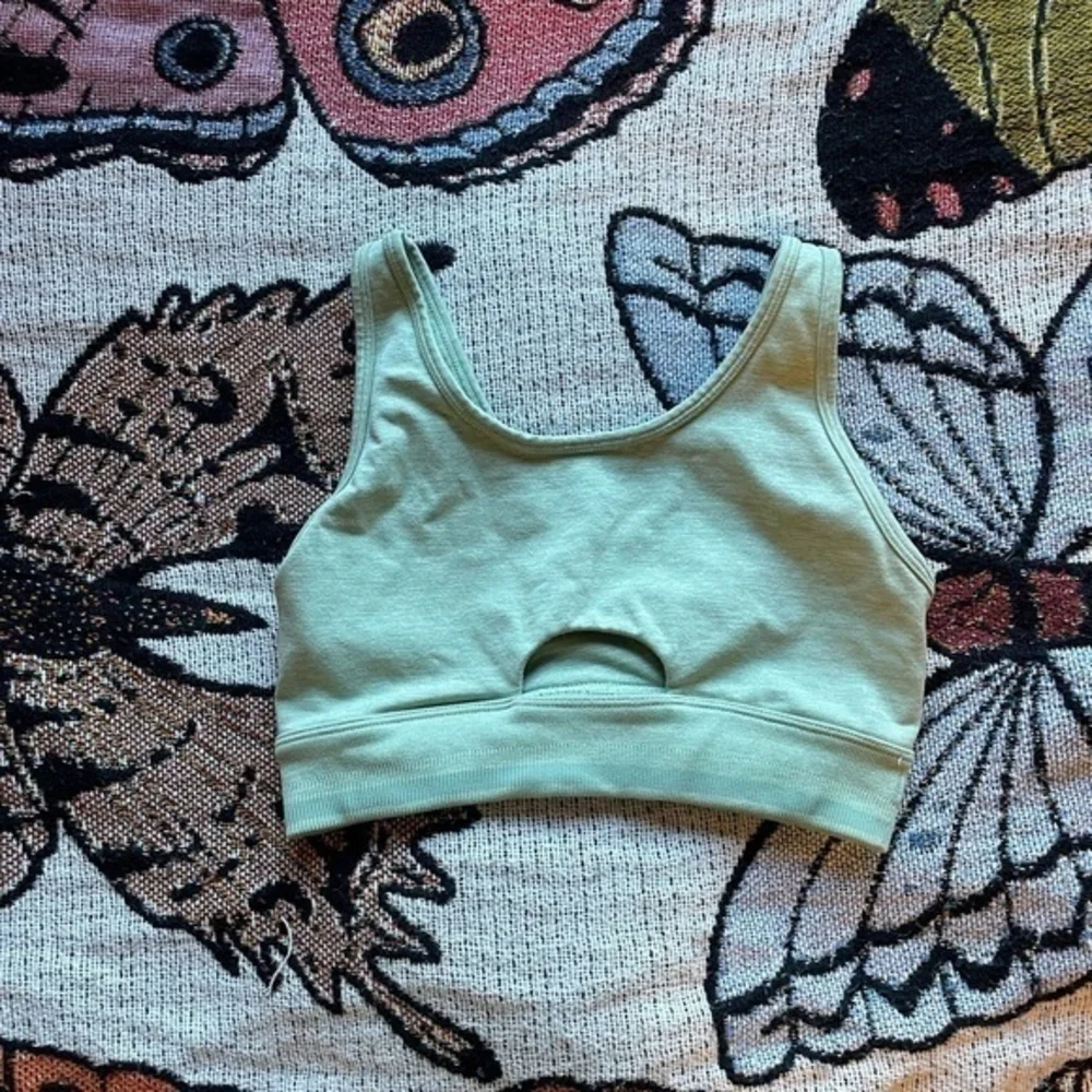 ❤️buff bunny sportsbra